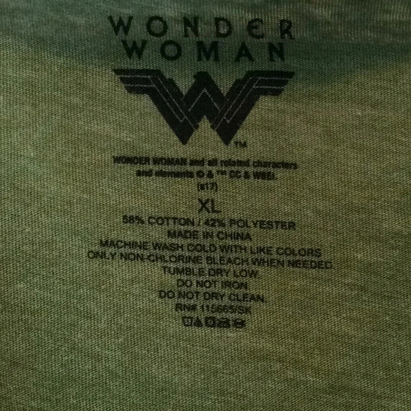 DC Comics Army Green & Gold Wonder Woman T-Shirt - Picture 6 of 8